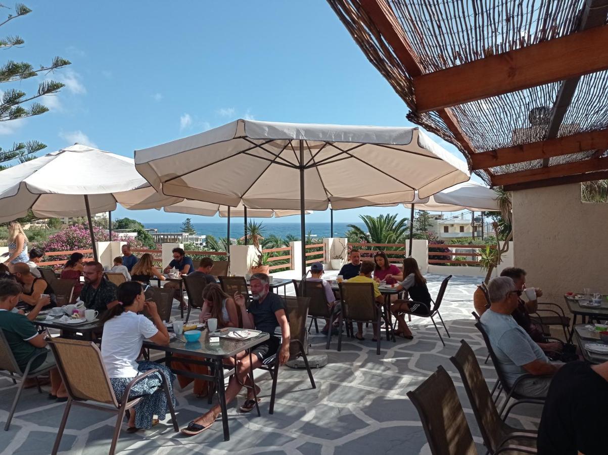 Alexandros Aparthotel Kalamaki