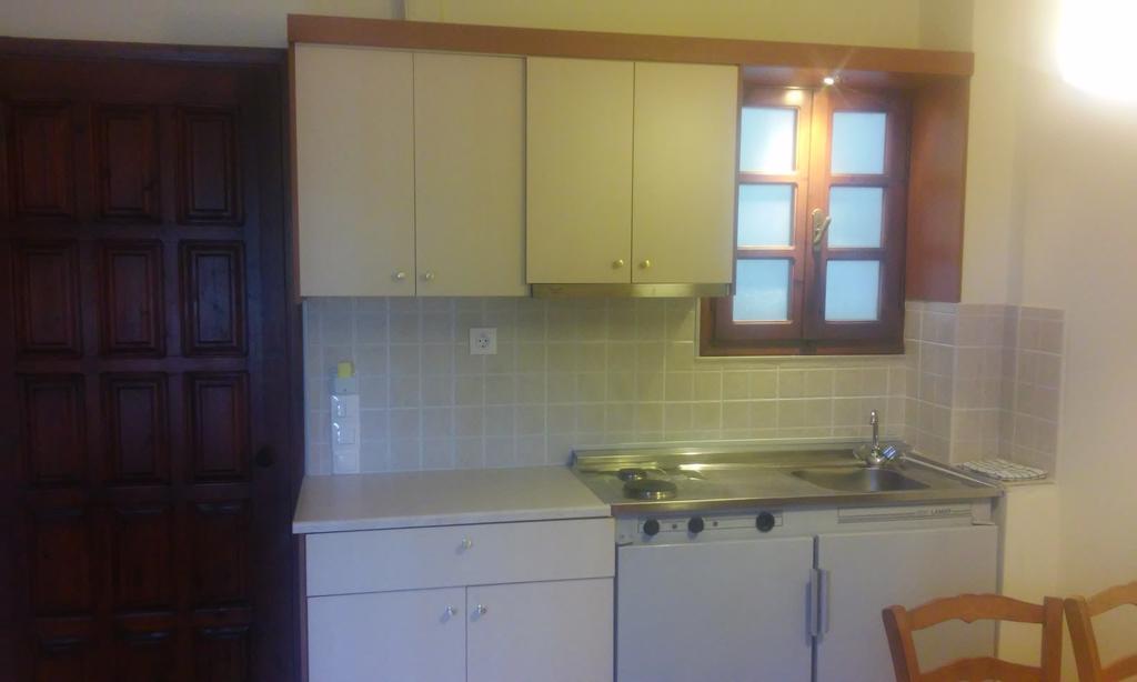 Alexandros 3* Kalamaki