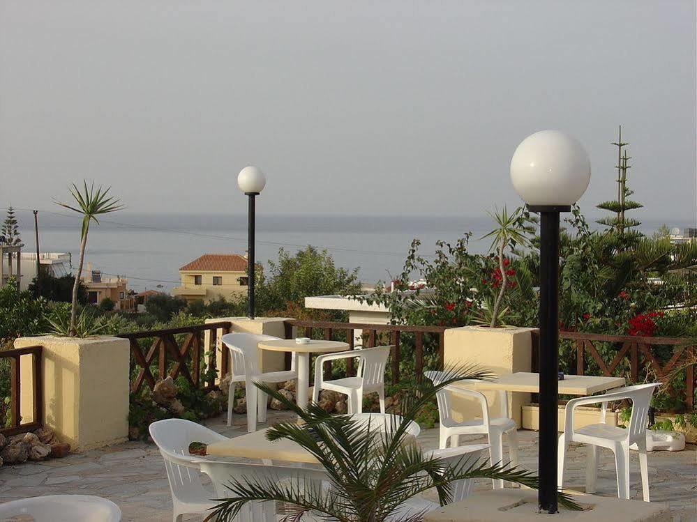 Apartahotel Alexandros