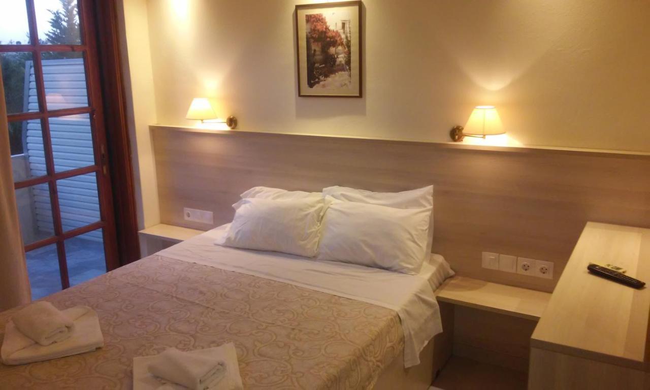 Alexandros Apartahotel Kalamaki